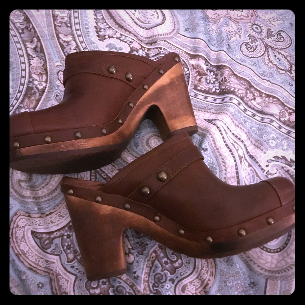 Ugg Clogs - image 1